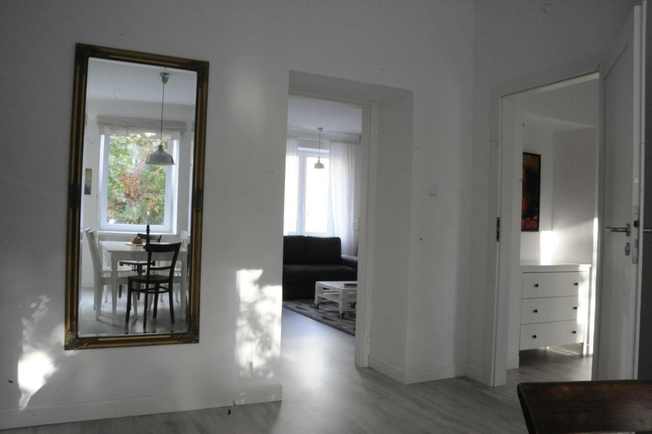 Milotu - Apartament Marszalkowski Varsó Kültér fotó