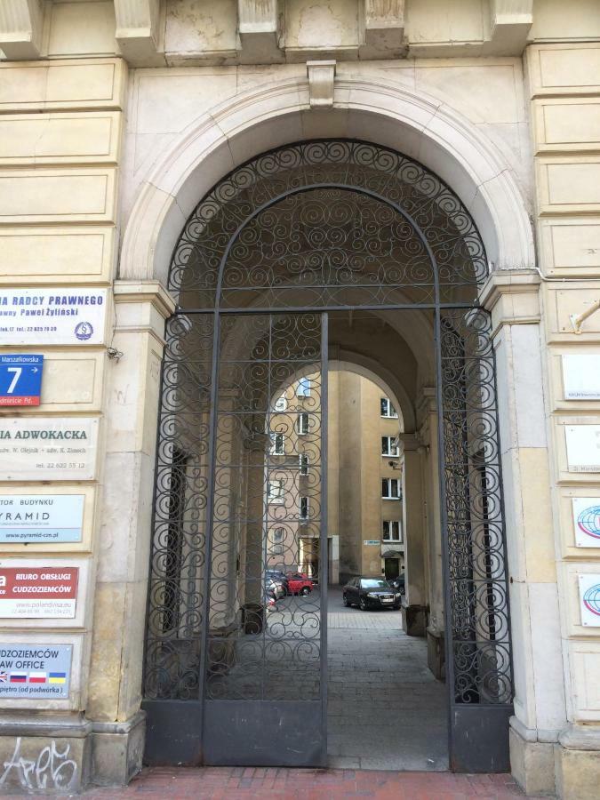 Milotu - Apartament Marszalkowski Varsó Kültér fotó